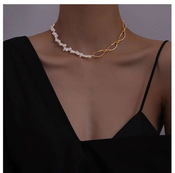 Asymmetrical Pearl Chain Necklace