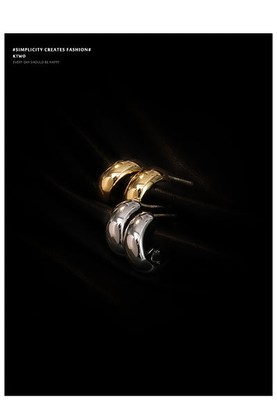 Daily Stud Earrings